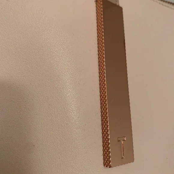 Striking colorblock pink & rose gold Ted Baker bag - Picture 5 of 9